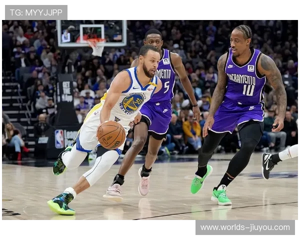 勇士逆转爵士，团队韧性助其走出低谷